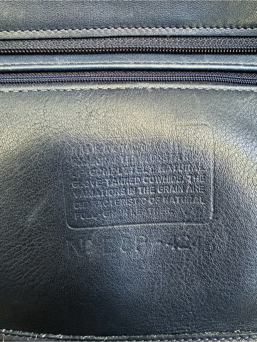 Vintage classic 1998 Coach Bucket Slim Shoulder Bag / Tote (Style No. 4243) - Picture 8 of 8